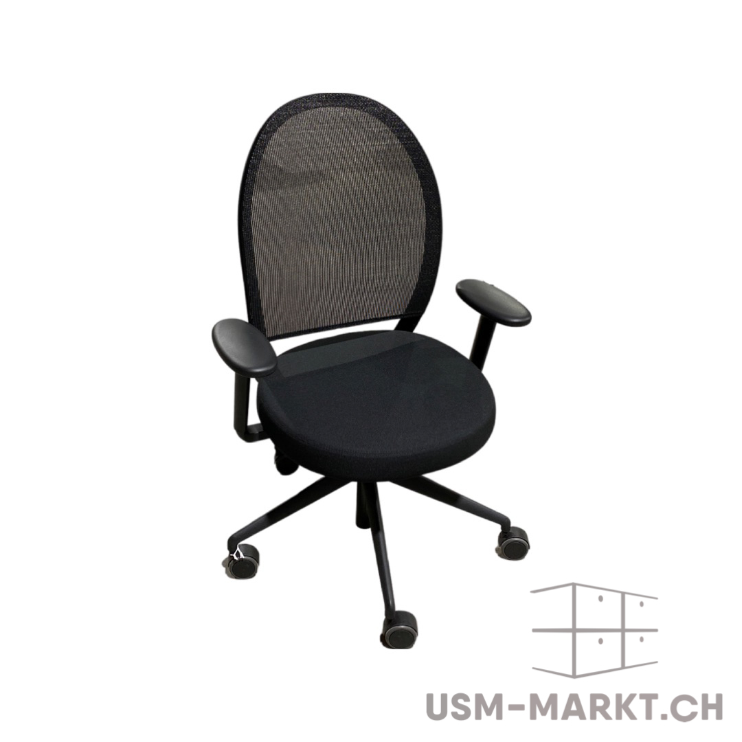 Marva Bürodrehstuhl mit Netzrücken von Girsberger